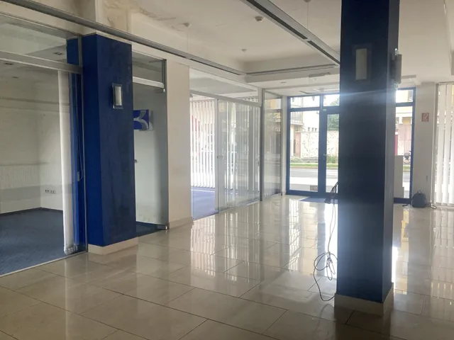 Eladó kereskedelmi és ipari ingatlan Zalaegerszeg, Belváros 150 nm