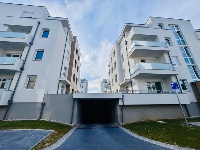 Eladó lakás Zalaegerszeg, Belváros 81 nm
