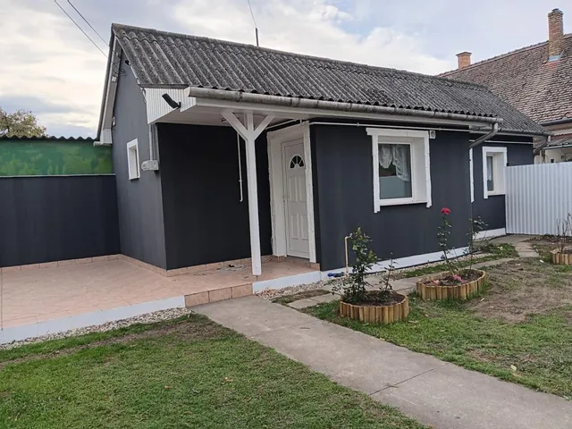 Eladó ház Siófok, Fokihegy 64 nm