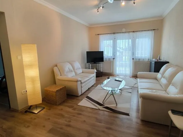 Eladó lakás Keszthely 70 nm