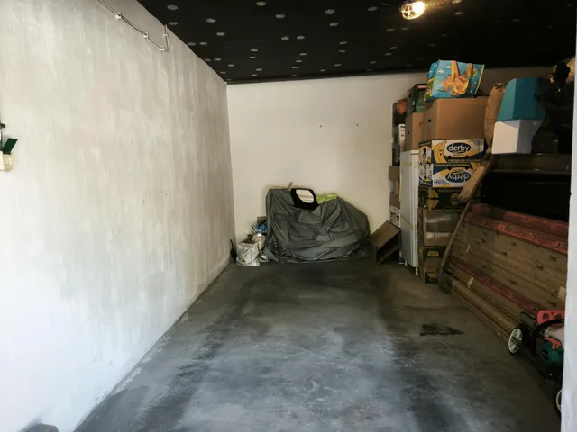 Eladó garázs Keszthely, Helikonliget, Béri Balogh 11 nm