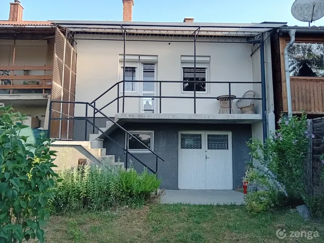 Eladó nyaraló Keszthely, Kertváros 65 nm