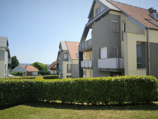 Eladó lakás Hévíz 77 nm