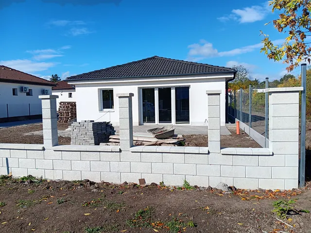 Eladó ház Siófok, Sóstó 80 nm