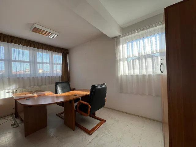 Kiadó kereskedelmi és ipari ingatlan Zalaegerszeg 20 nm