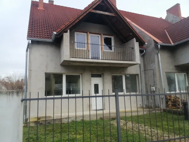 Eladó ház Keszthely 140 nm