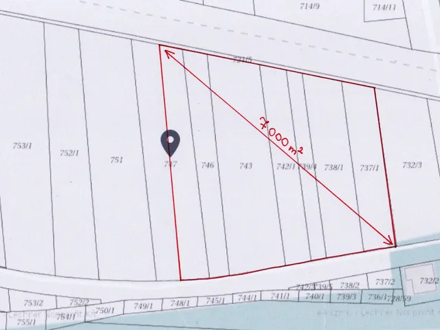 Eladó telek Gyenesdiás 14250 nm