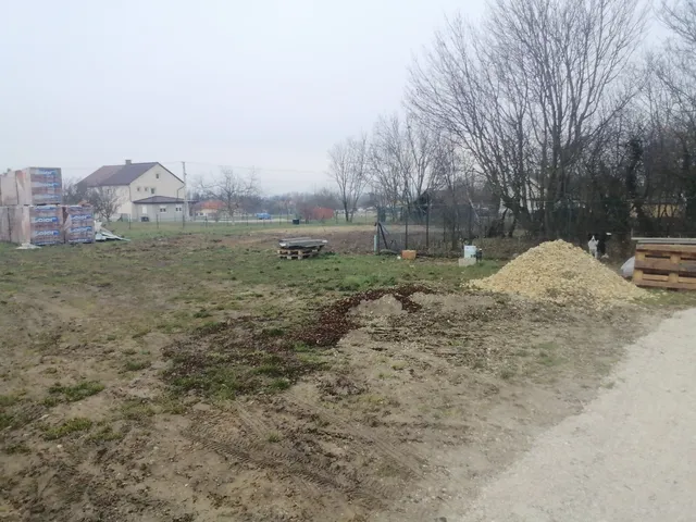 Eladó telek Gyenesdiás 1106 nm