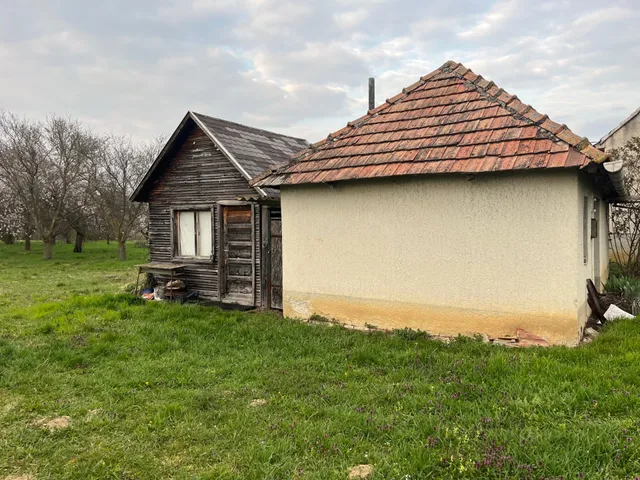 Eladó üdülő és hétvégi ház Szentgyörgyvár 40 nm