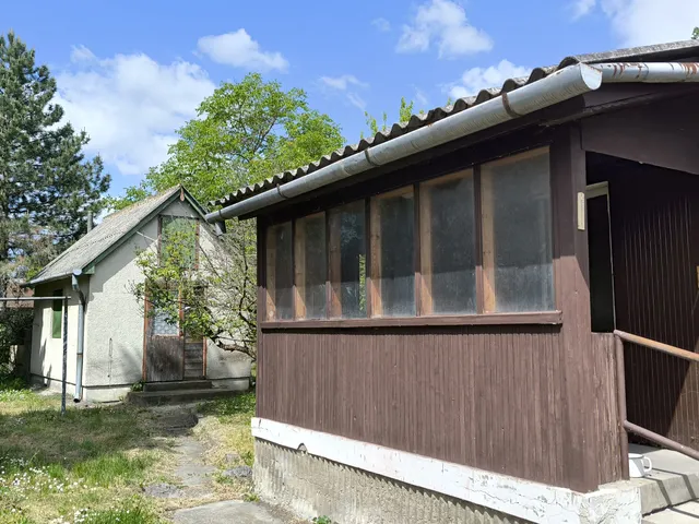 Eladó nyaraló Balatonkeresztúr 40 nm