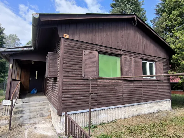 Eladó nyaraló Balatonkeresztúr 40 nm