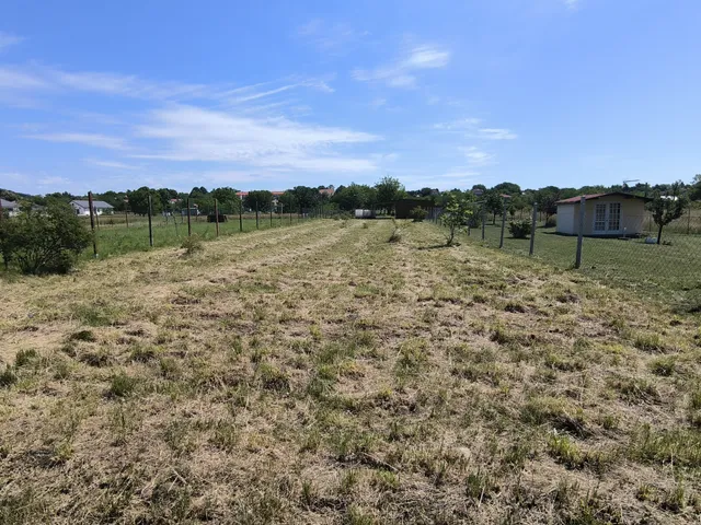 Eladó telek Balatongyörök 687 nm