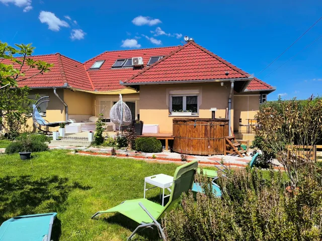 Eladó ház Cserszegtomaj 152 nm
