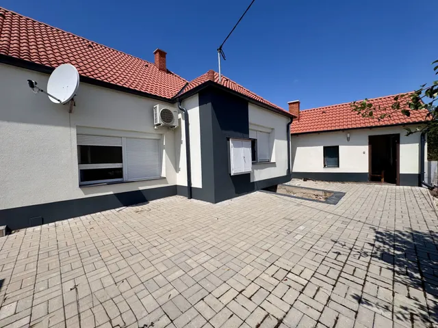 Eladó ház Révfülöp 82 nm