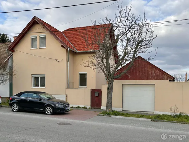 Eladó ház Budaörs, Városközpont 120 nm