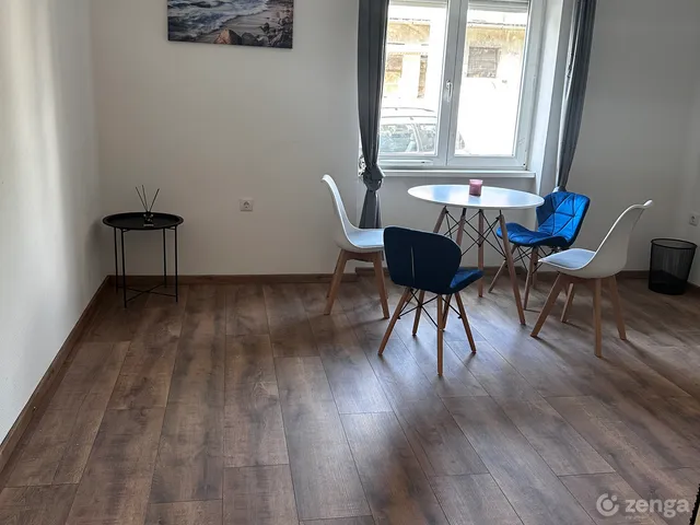 Eladó lakás Budapest X. kerület, Laposdűlő 47 nm