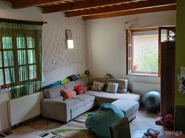 Eladó ház Ebes, Gárdonyi, 2/A 92 nm