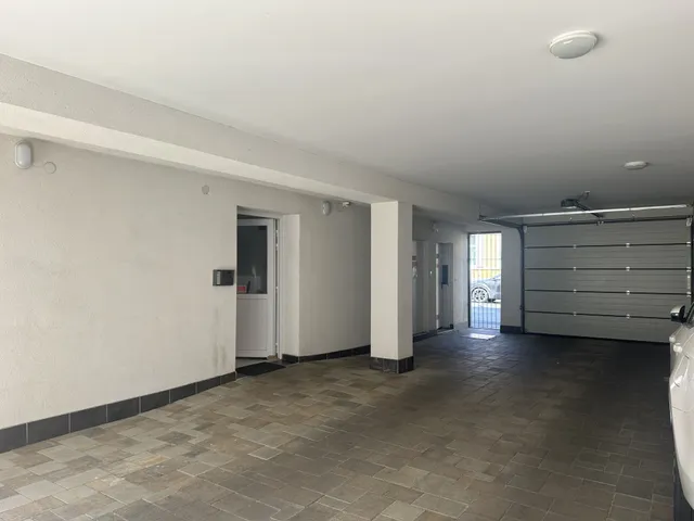 Eladó kereskedelmi és ipari ingatlan Szombathely 76 nm
