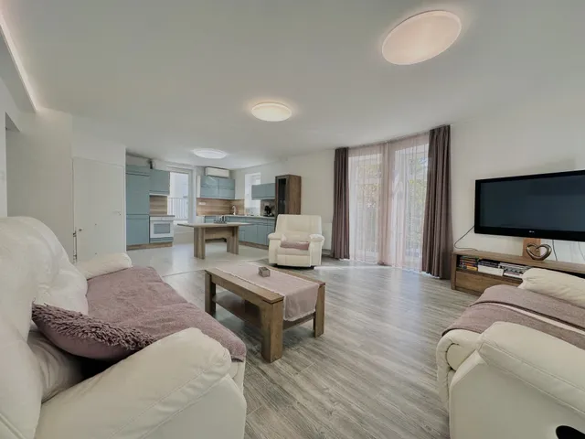 Eladó lakás Szombathely 190 nm