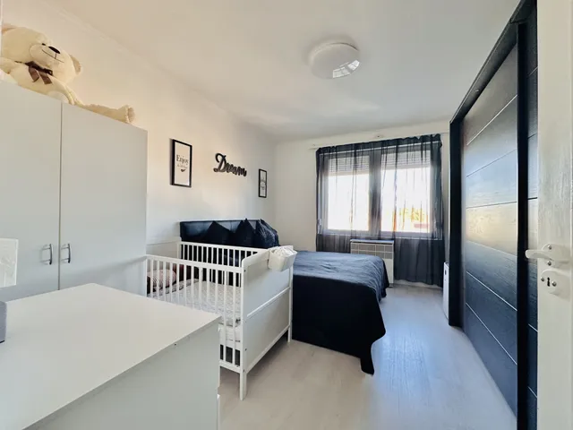 Eladó lakás Szombathely, Söptei út 60 nm