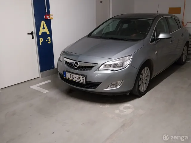 Eladó garázs Budapest XIII. kerület, Lőportárdűlő, Lehel utca 9. 14 nm