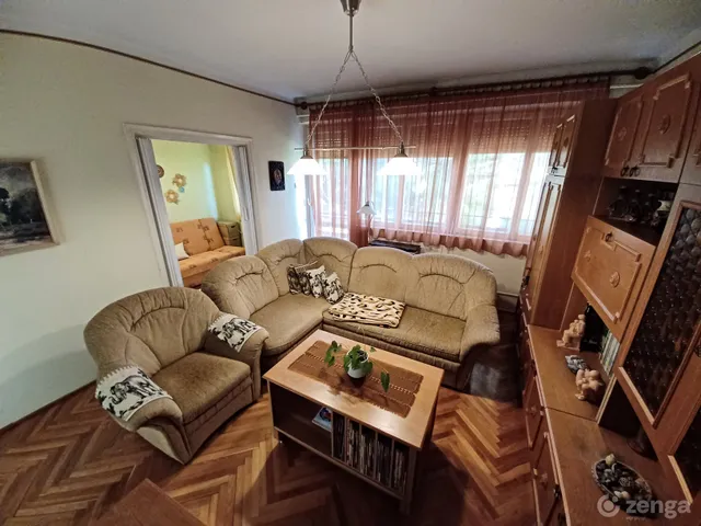 Eladó lakás Mezőkövesd 65 nm