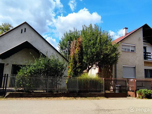 Eladó ház Balatonszepezd 206 nm