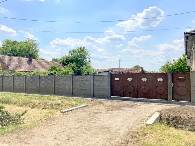 Eladó ház Magyarcsanád 100 nm