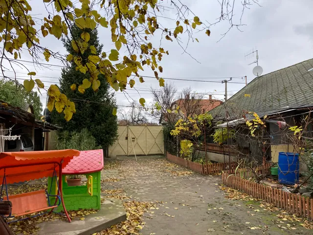 Eladó ház Makó, Újváros 100 nm