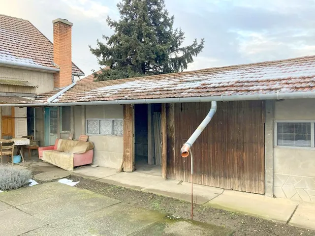 Eladó ház Kiszombor 88 nm