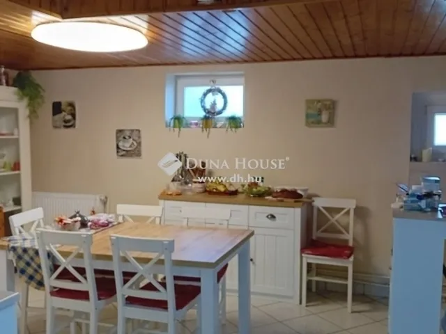 Eladó ház Nagykovácsi 103 nm