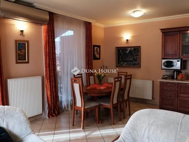 Eladó ház Vecsés 136 nm