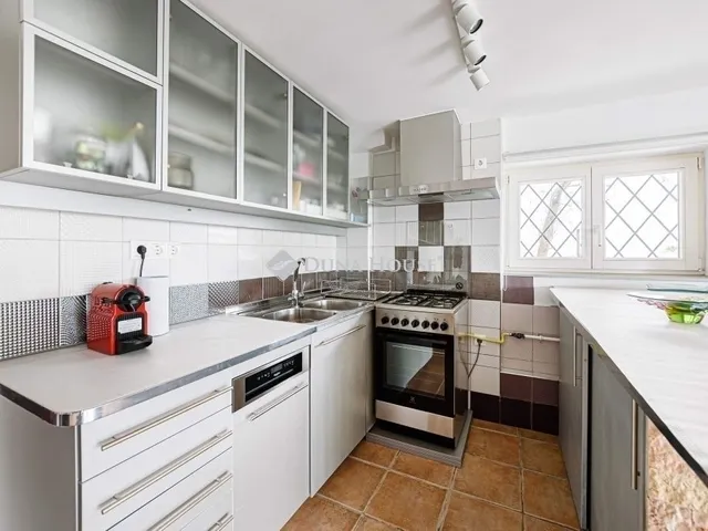 Eladó lakás Budapest II. kerület 112 nm