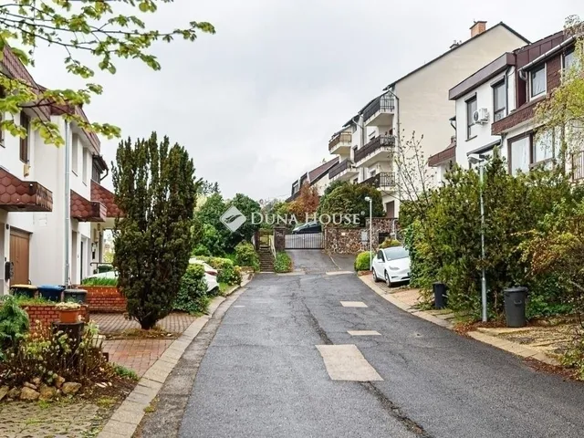 Eladó lakás Budapest II. kerület 112 nm