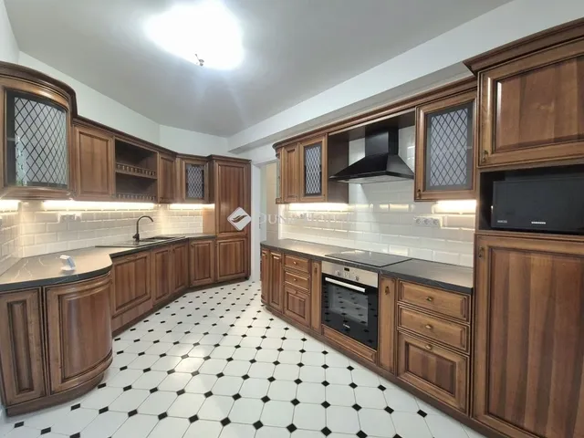 Kiadó lakás Budapest II. kerület 103 nm