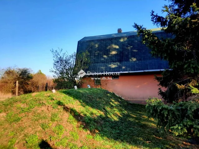 Eladó ház Zsámbék 36 nm