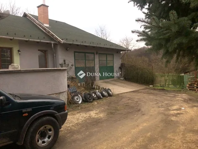 Eladó ház Tabajd 182 nm