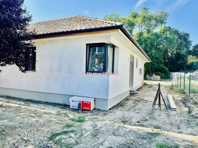 Eladó ház Herceghalom 114 nm