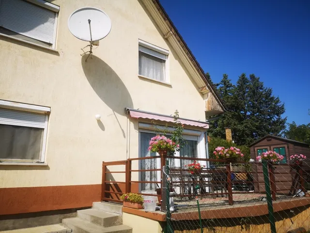 Eladó ház Szentendre 274 nm