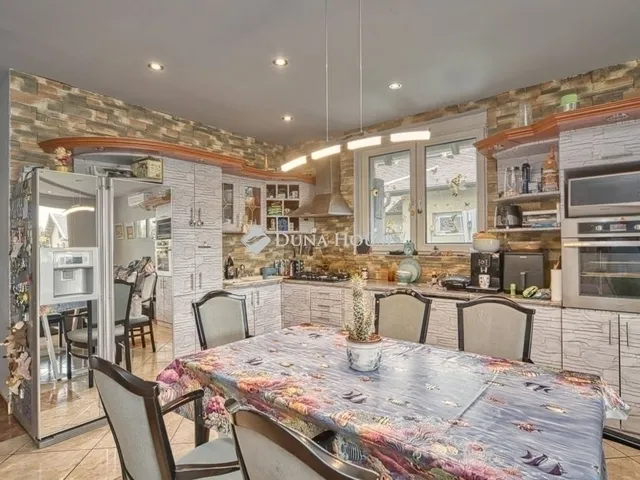 Eladó ház Gyál 173 nm