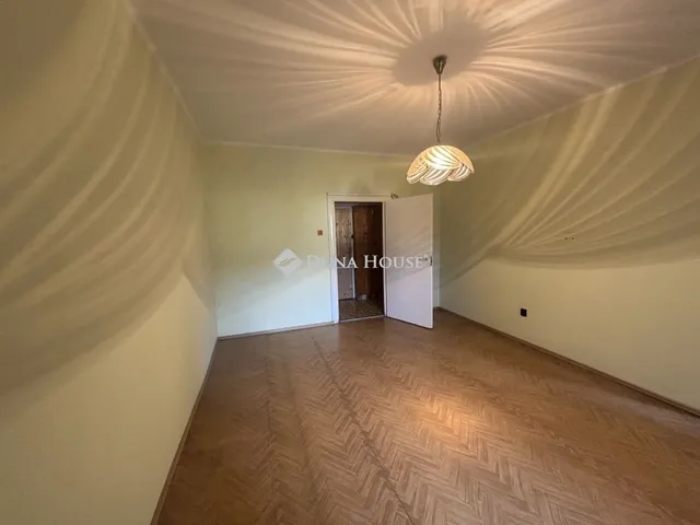 Eladó lakás Tatabánya 54 nm