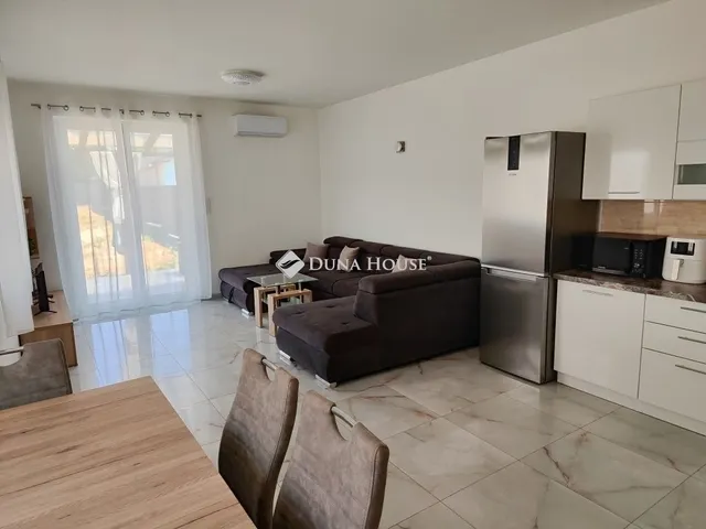 Eladó ház Ócsa 85 nm