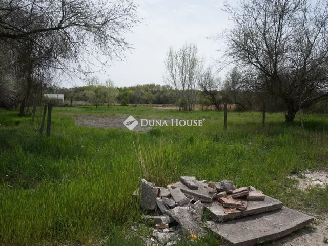 Eladó telek Gárdony 3306 nm