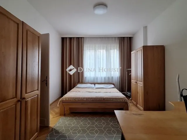 Kiadó lakás Budapest I. kerület 74 nm