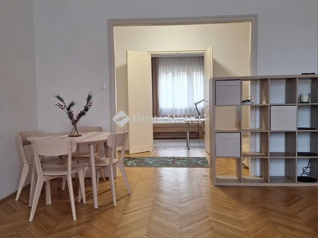 Kiadó lakás Budapest I. kerület 74 nm