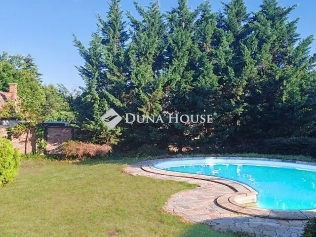 Eladó ház Érd 380 nm