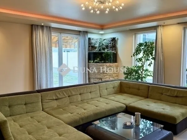 Eladó ház Budapest XVIII. kerület 182 nm