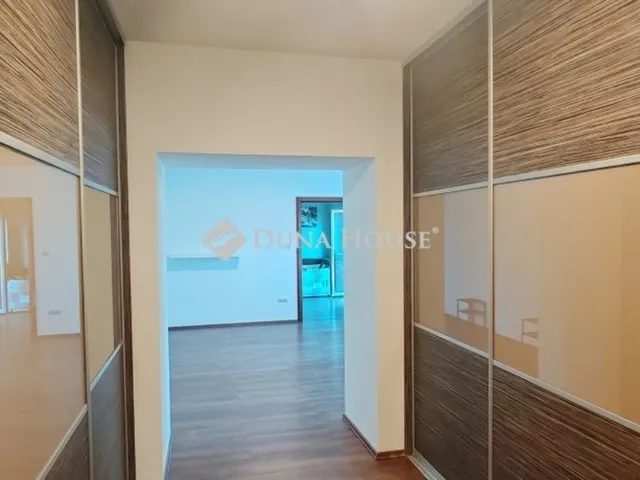 Eladó ház Érd 240 nm