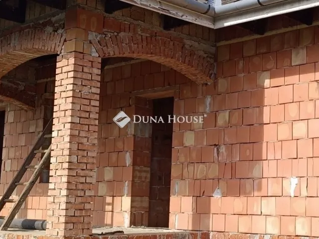 Eladó telek Ócsa 615 nm