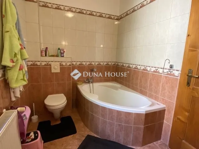 Eladó ház Budakeszi 450 nm